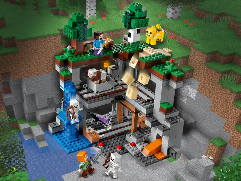 LEGO Minecraft 21169 The First Adventure Hands On Minecraft Playset, 542 Pcs