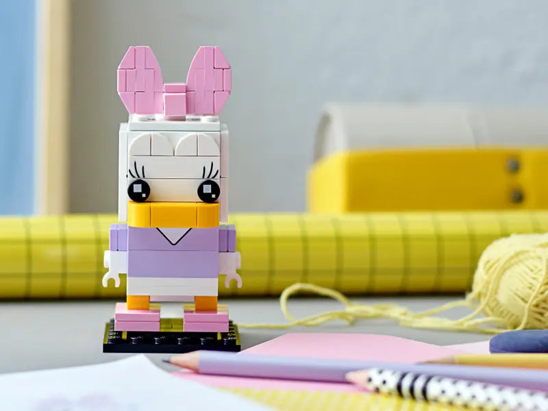 LEGO BrickHeadz 40476 Disney Mickey Mouse & Friends Daisy Duck Retired, 110 Pcs