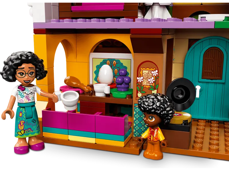 LEGO Disney Encanto 43202 The Madrigal House Iconic Building Kit 587 Pcs - New