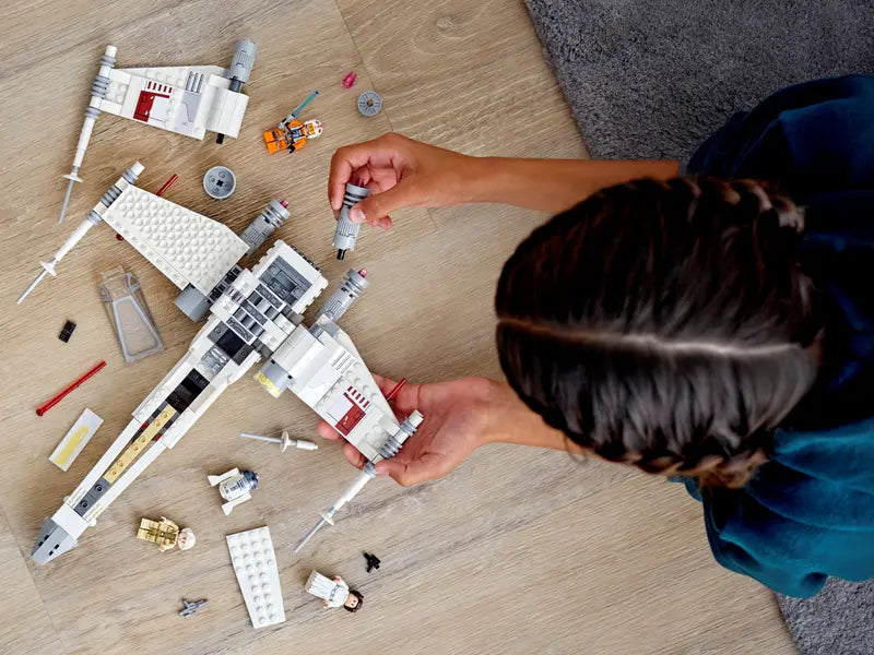 LEGO Star Wars 75301 Luke Skywalker’s X-Wing Fighter Building Kit NISB, 474 Pcs