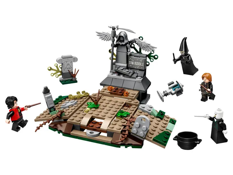 LEGO Harry Potter 75965 The Rise of Voldemort Iconic Building Toy Retired, NISB