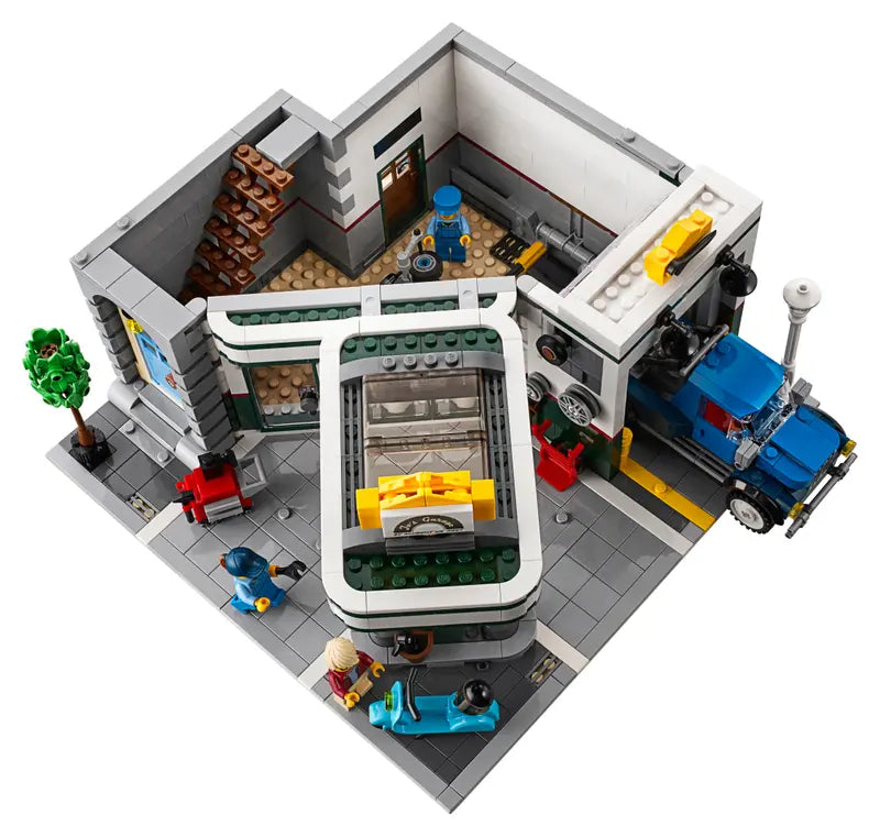 LEGO Creator Expert Corner Garage 10264 Modular Buildings Kit (2569 Pieces)