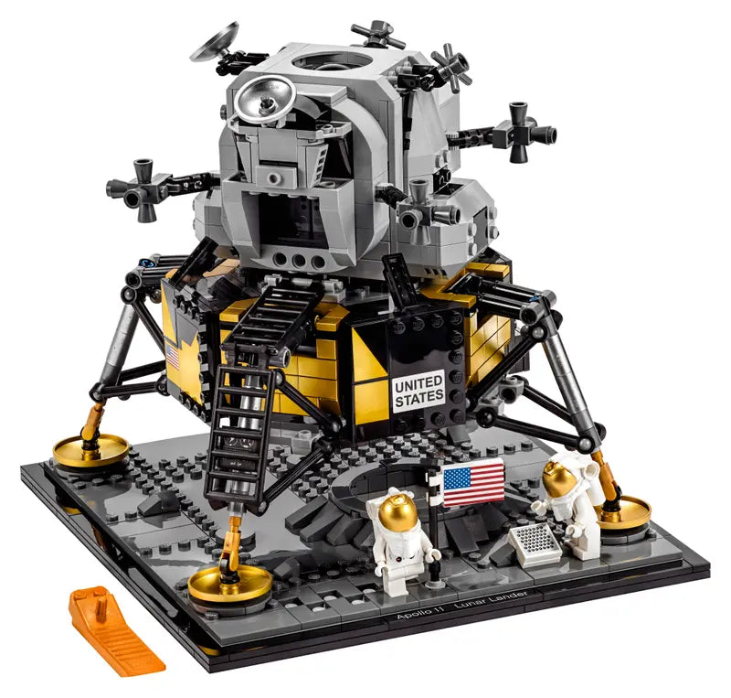 LEGO 10266 Creator Expert NASA Apollo 11 Lunar Lander Building Set New Sealed